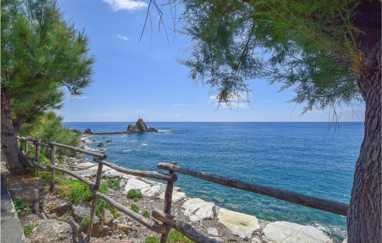 Nice Apartment In Moneglia With House Sea View Экстерьер фото