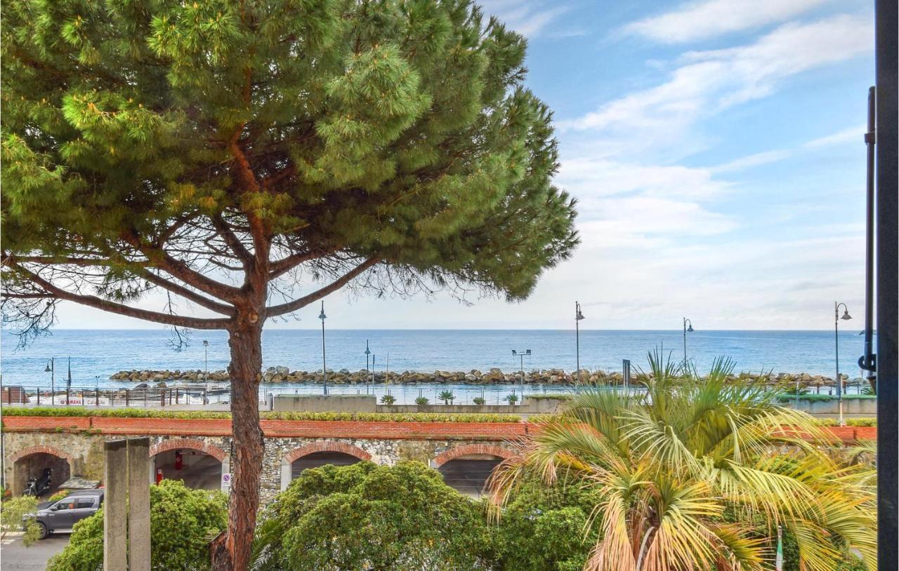 Nice Apartment In Moneglia With House Sea View Экстерьер фото